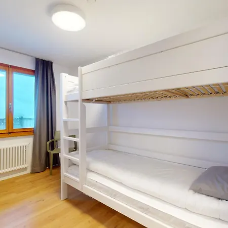 Affittacamere De L Ours Authentic Etage Valerie 12 Pers *