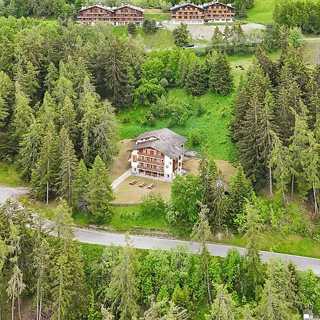 De L Ours Authentic Etage Valerie 12 Pers * Agettes